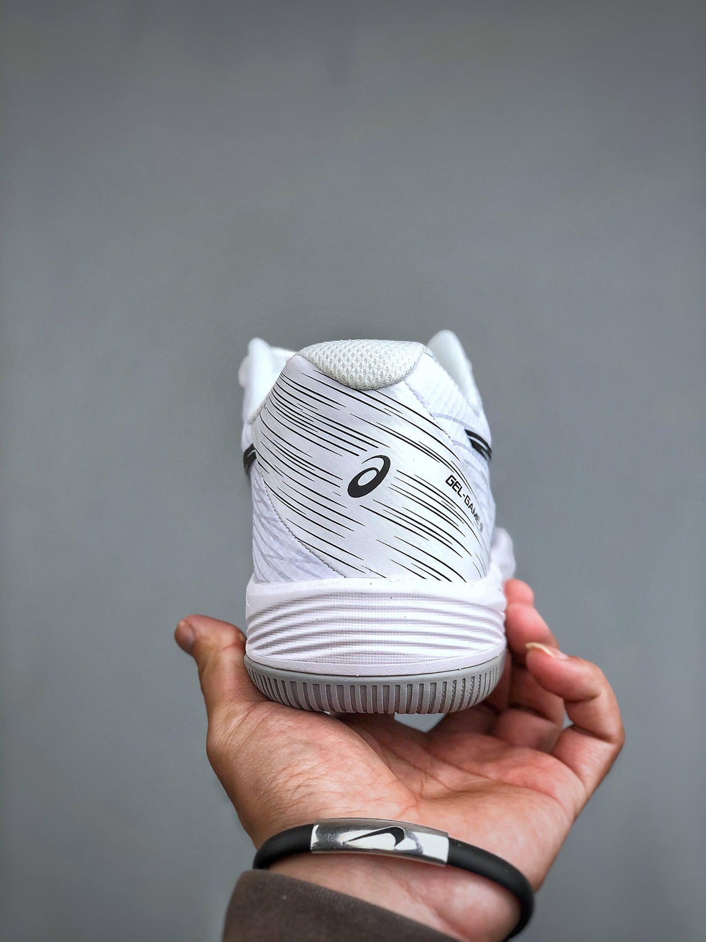 ASICS SUPERLAST Sneakers – Breathable, Lightweight, and Durable