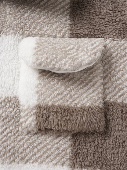 Men's Classic Plaid  Fluffy Faux Fur Single Pocket Button Lapel Jacket