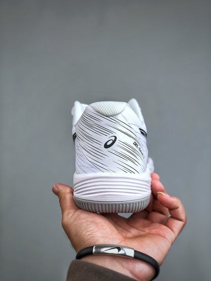 ASICS SUPERLAST Sneakers – Breathable, Lightweight, and Durable